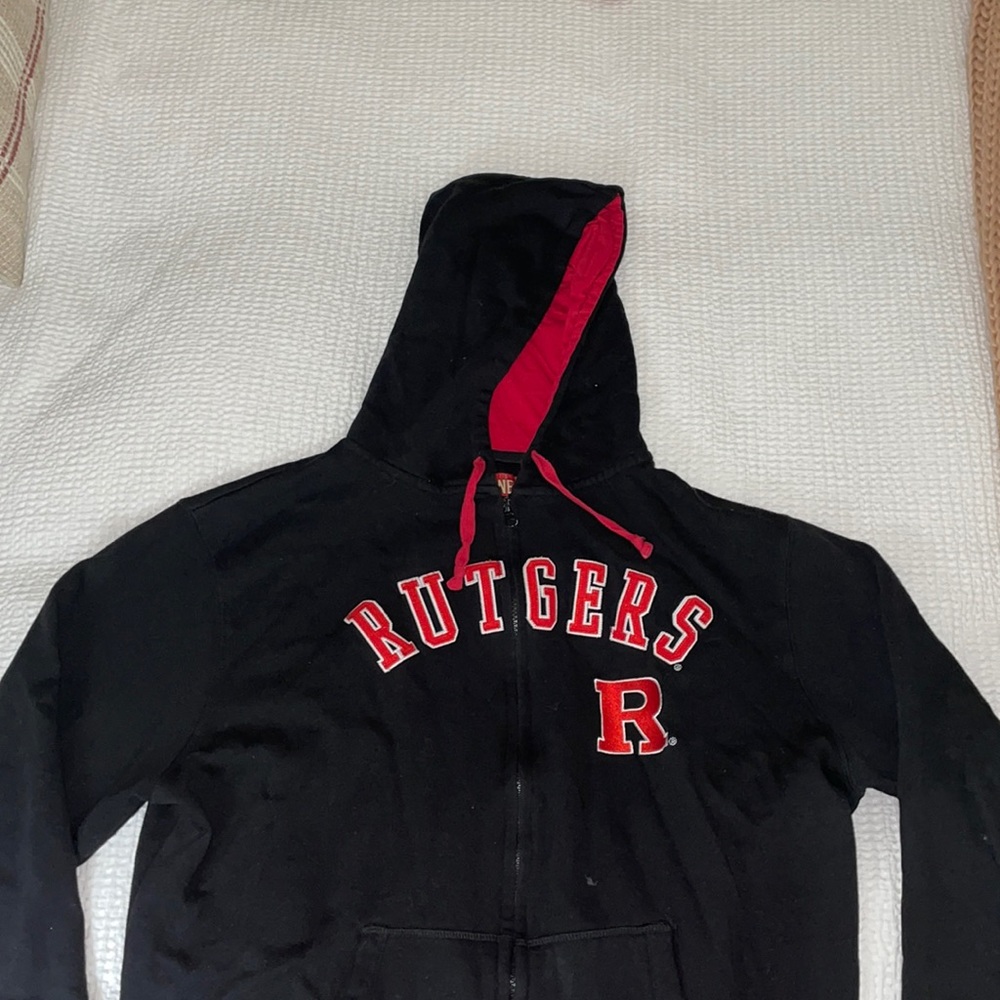 VINTAGE RUTGERS SWEATSHIRT. 🖤🖤🖤❤️❤️❤️❤️